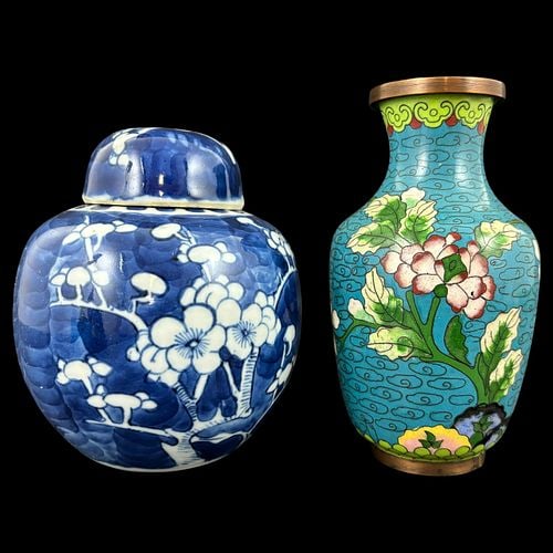 Chinese Blue and White Porcelain Ginger Jar and Cloisonné Vase: Lot of two Chinese decorative vessels comprising a blue and white porcelain ginger jar with domed lid and flowering plum branch decoration, together with a turquoise-ground cloisonné vase featu