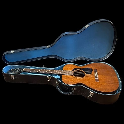 Vintage Guild M-20 Acoustic Guitar with Case (1 of 9)