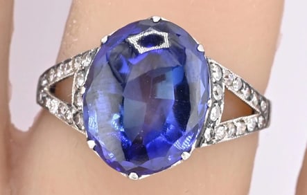Rare Art Deco Period Sapphire & Diamond Ring