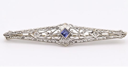 Art Deco Brooch in 14K White Gold with Blue Sapphire & Diamonds IGI Certified