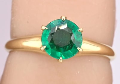 IGI Certified 14K Yellow Gold Ring | Natural Green Gemstone | Size 5.75