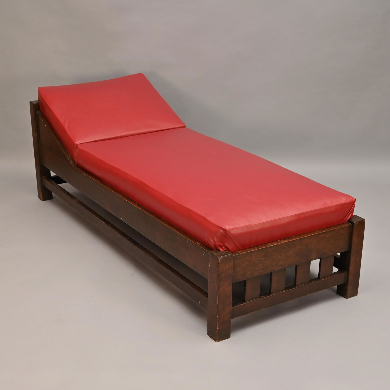 Mission Chaise Lounge, J.M. Young (1 of 6)