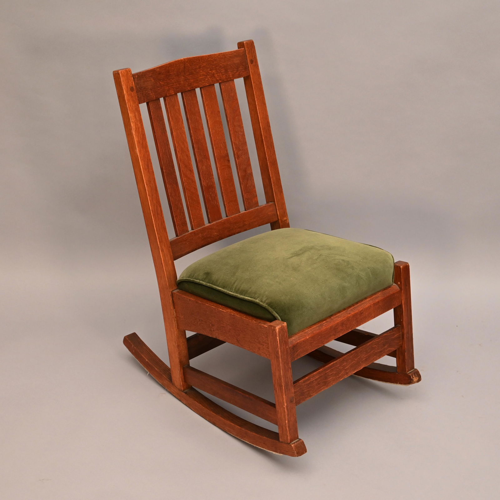 Mission Oak Nursing Rocker, L & J.G. Stickley #809 (1 of 5)