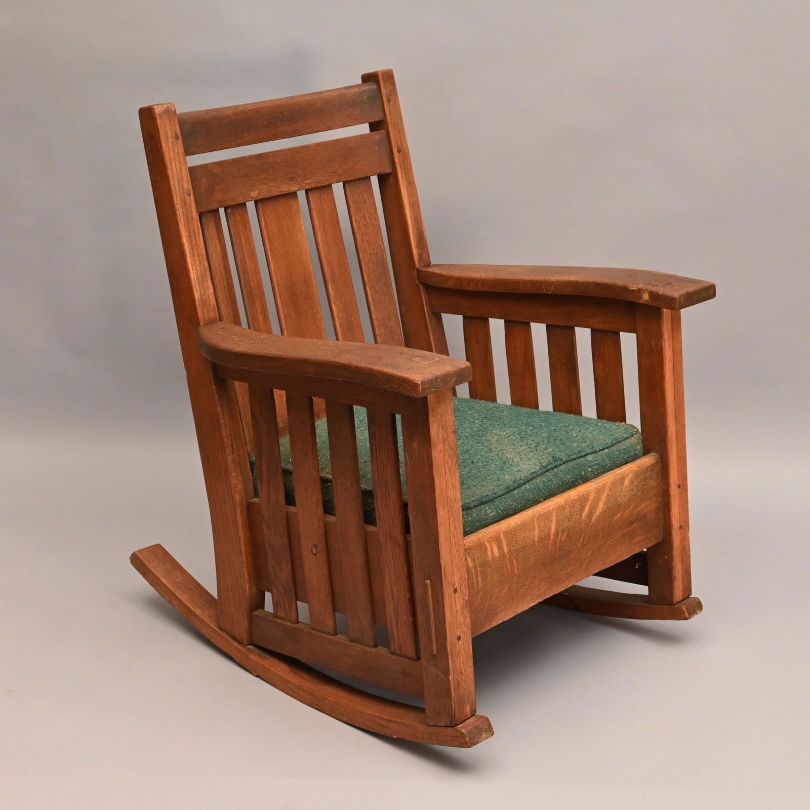 Mission Oak Rocker, Harden (1 of 5)