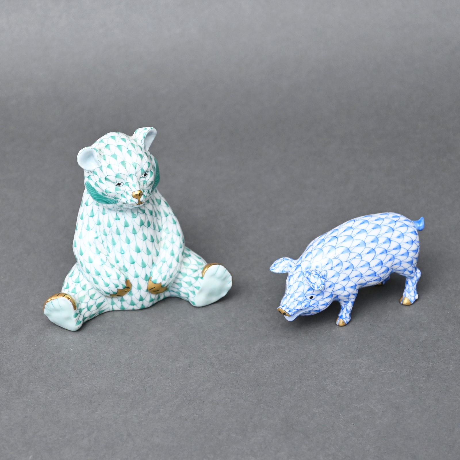 Herend Porcelain Green Fishnet Bear and Blue Pig (1 of 6)