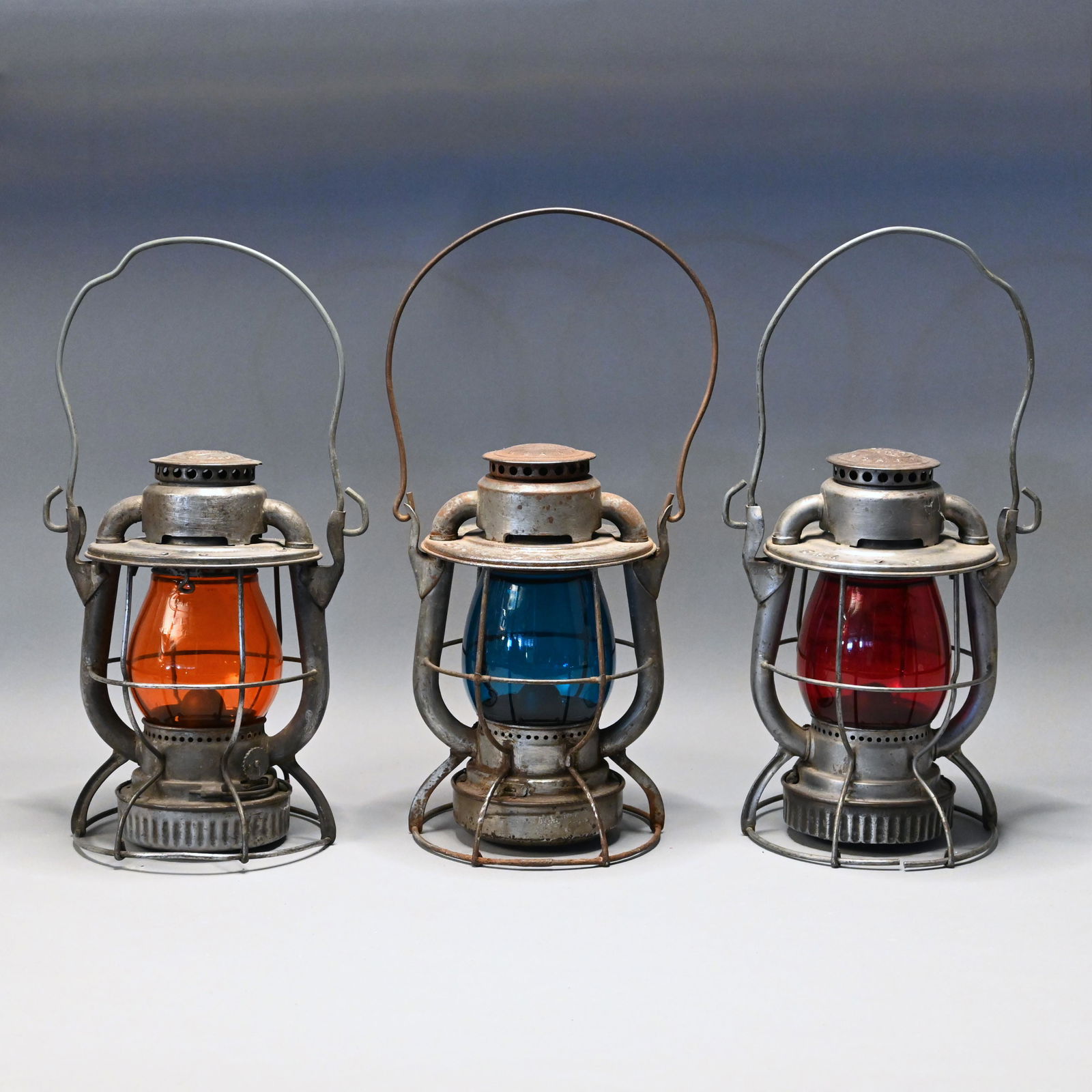Lot 3 B m Dietz Vesta lo Top Railroad Lanterns