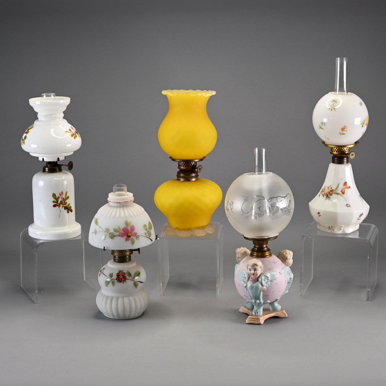 Lot of Five Miniature Lamps (1 of 20)
