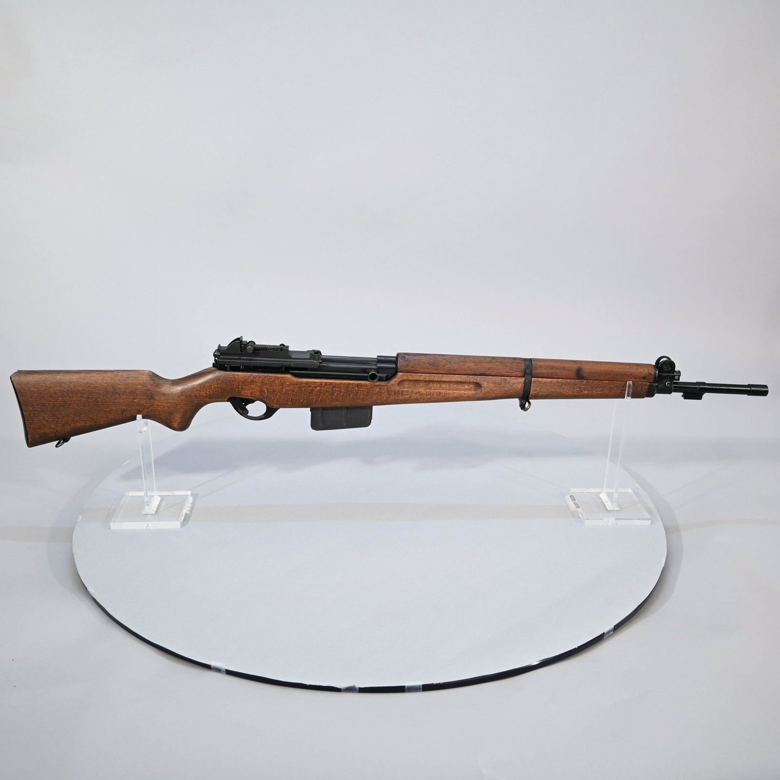 Fabrique Nationale Egyptian Contract FN-49: Manufactured by Fabrique Nationale under contract for Egypt, 8mm Mauser. #60933. Barrel length: 22.75 inches. Overall length: 44.25 inches.