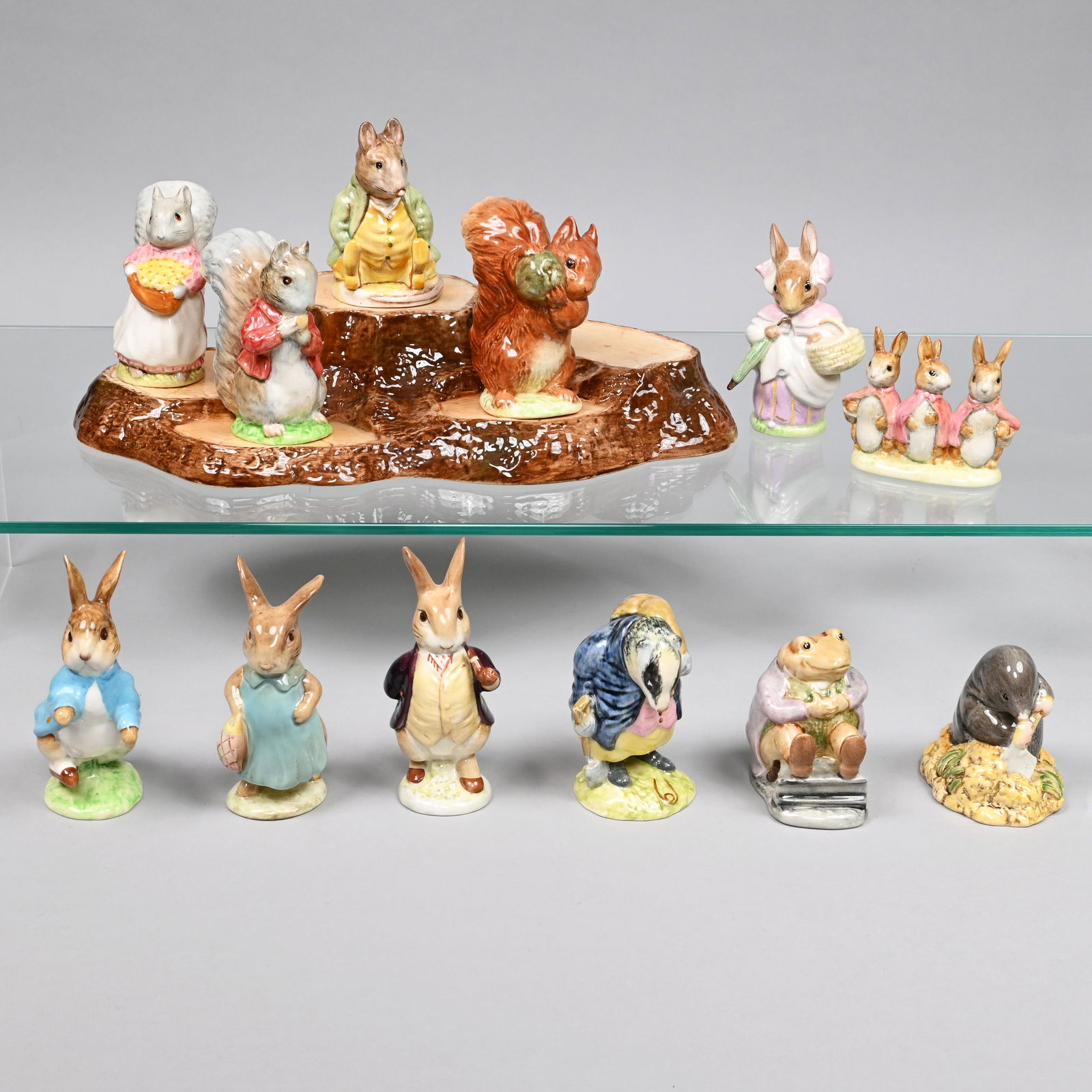 Twelve Beatrix Potter Figures & Stand, J. Beswick (1 of 8)