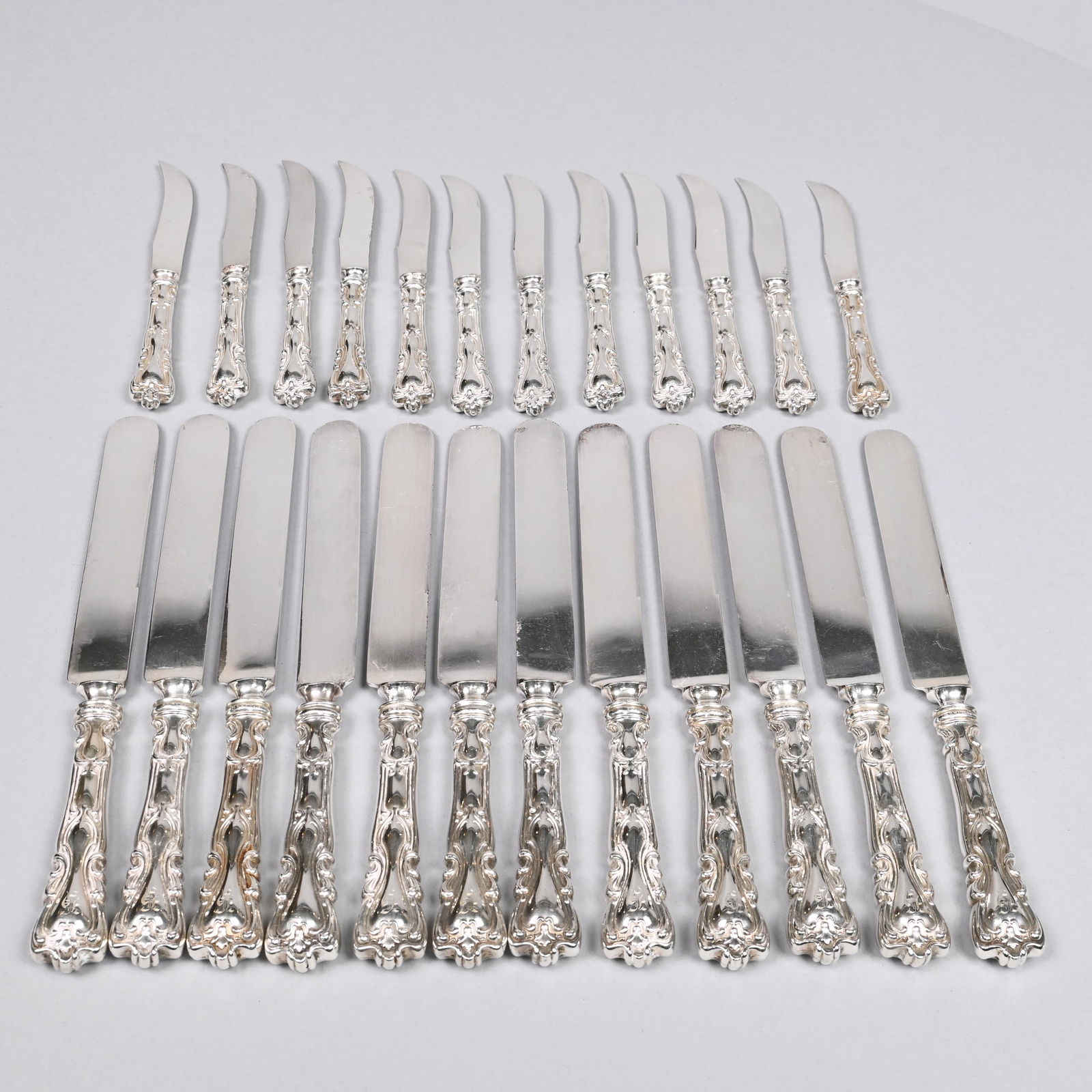 Group Amer. Silver 'New Victoria' Pattern Knives (1 of 3)