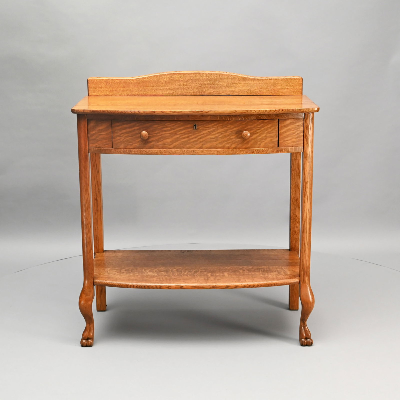 Oak Bow-Front Server of Small Size (1 of 5)