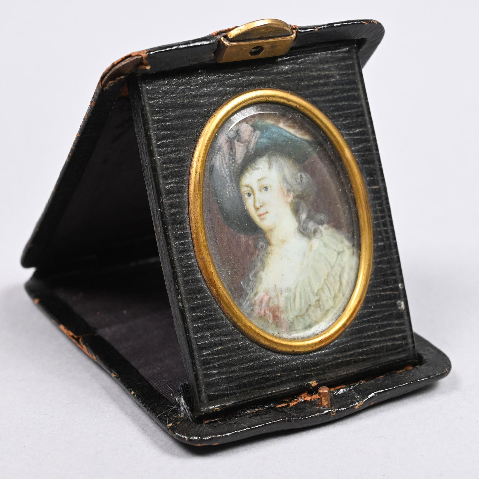 Continental Portrait Miniature Depicting A Woman (1 of 5)