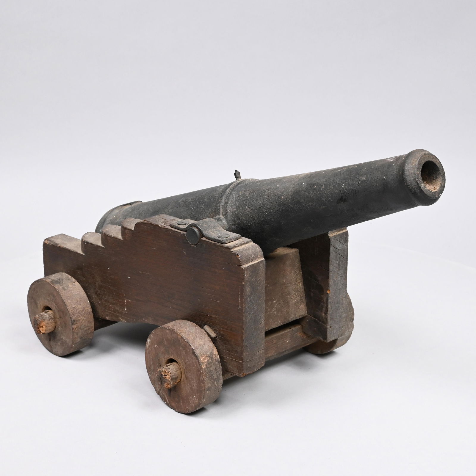 Cast Iron and Wood Signal Cannon (1 of 7)
