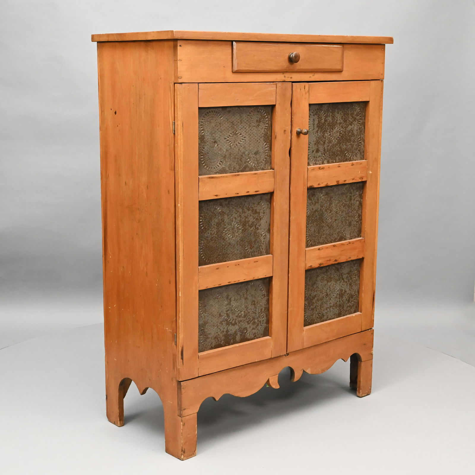 19th C. American Pine Pie Safe (1 of 8)