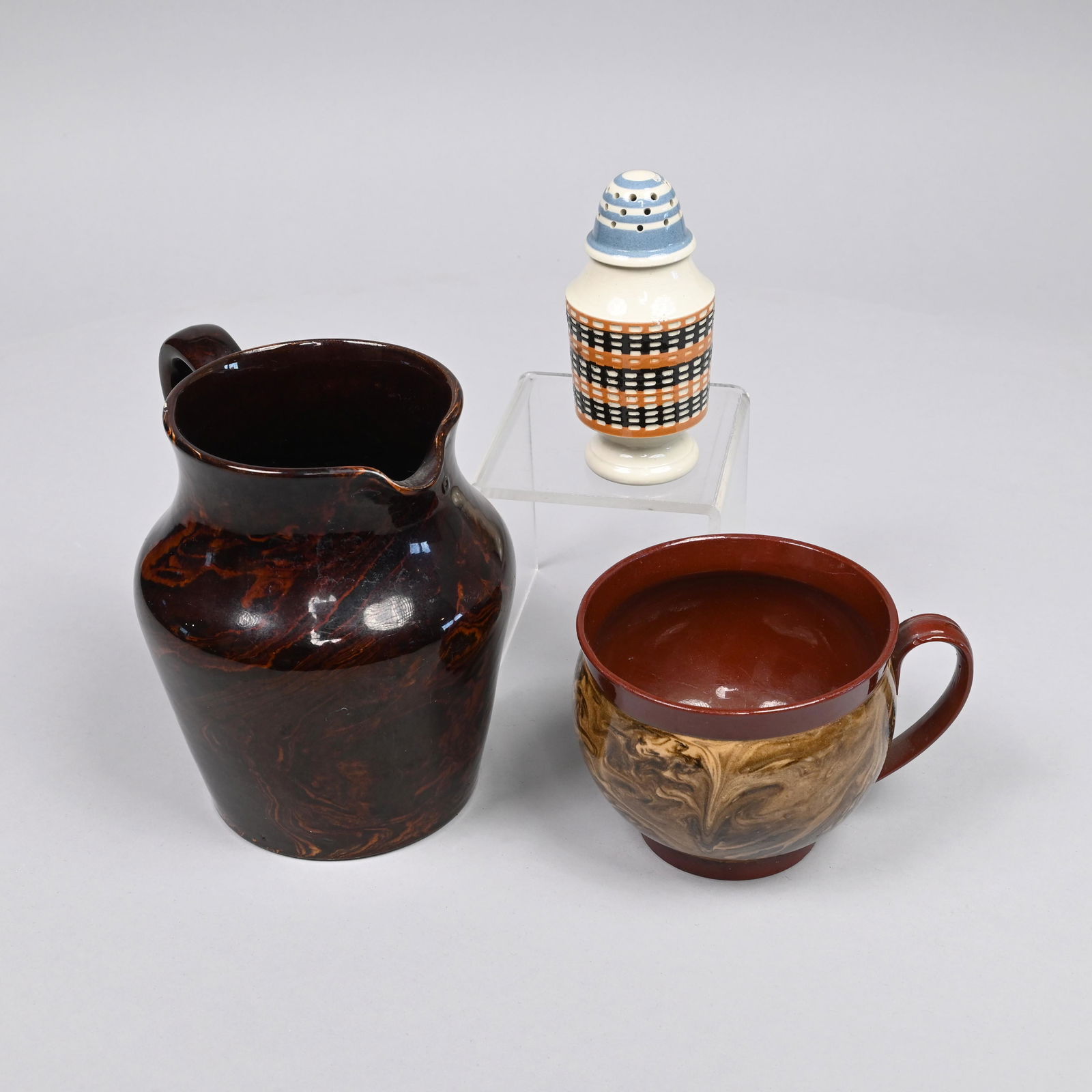 Three Glazed Agateware, Slip-Marbled & Mocha Wares (1 of 8)