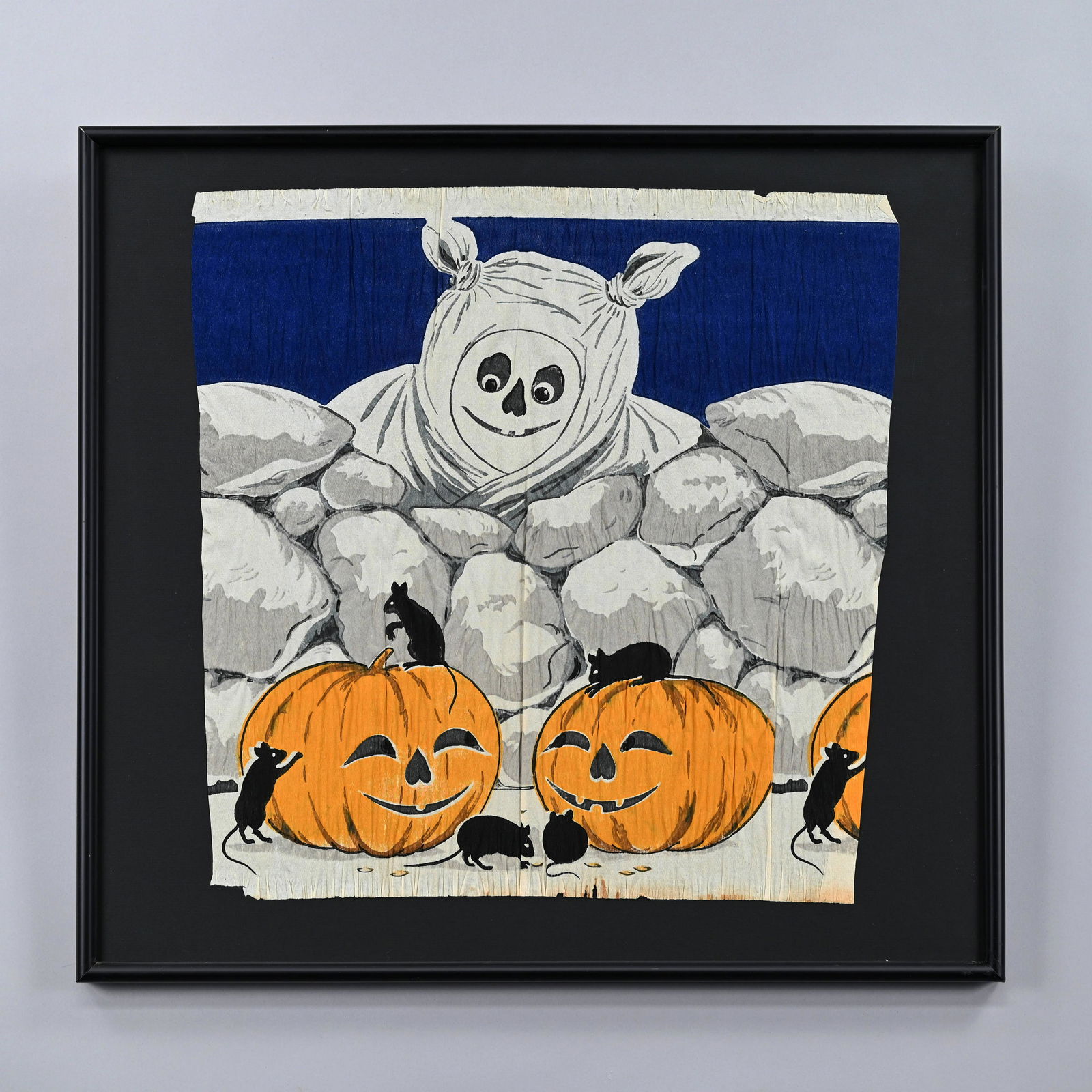 American Halloween Crepe Paper Banner (1 of 2)