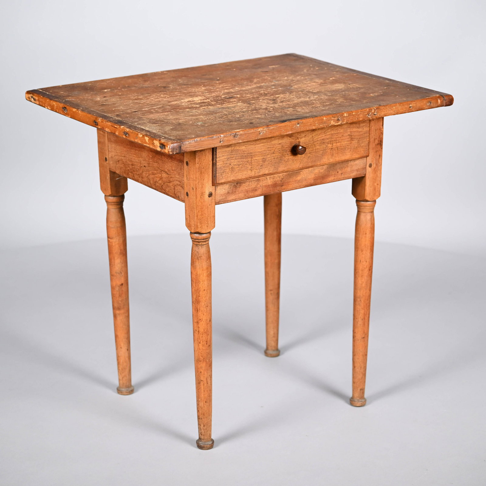 Sheraton Walnut, Cherry and Pine Table, Circa 1820 (1 of 13)