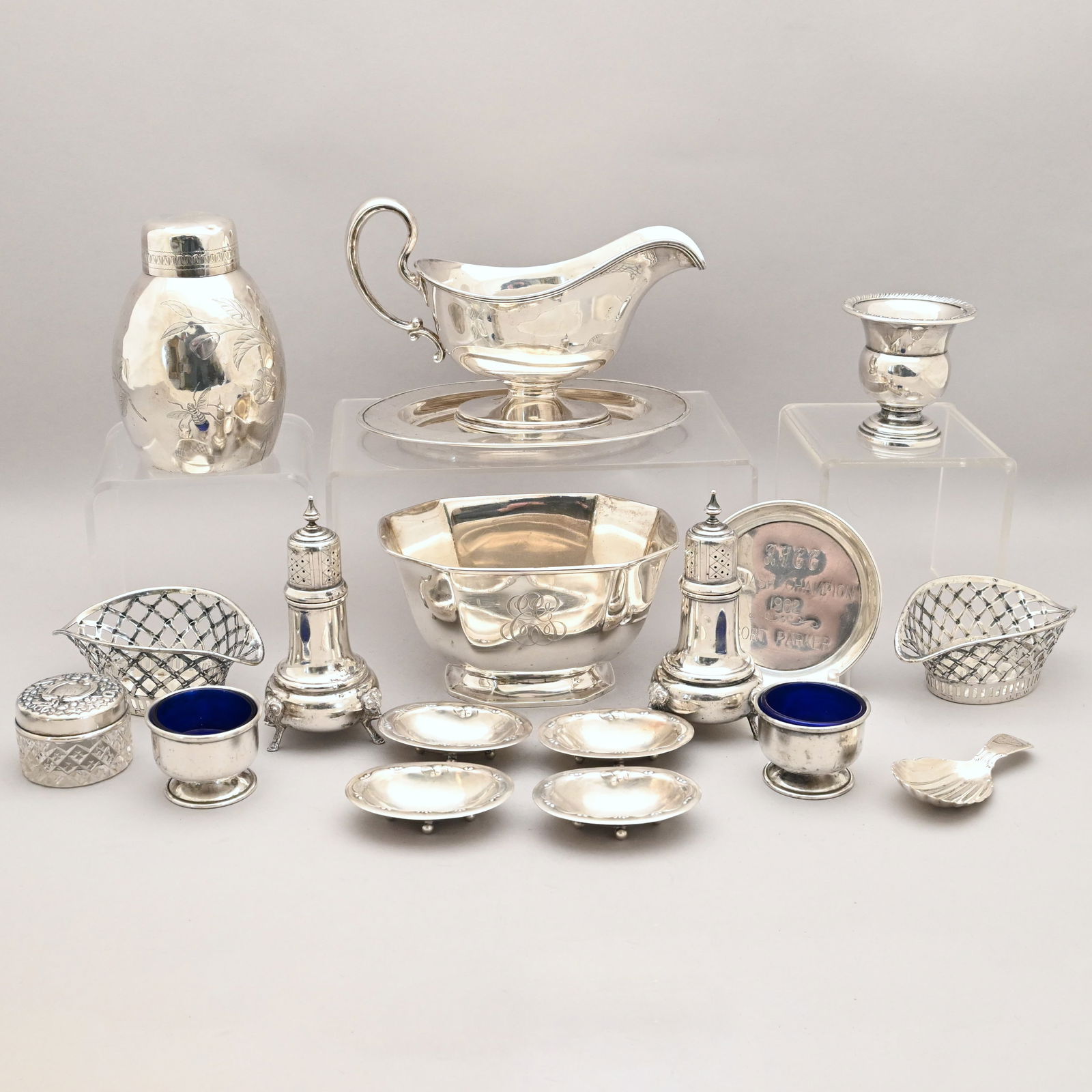 Group of American Sterling Silver Table Articles (1 of 18)