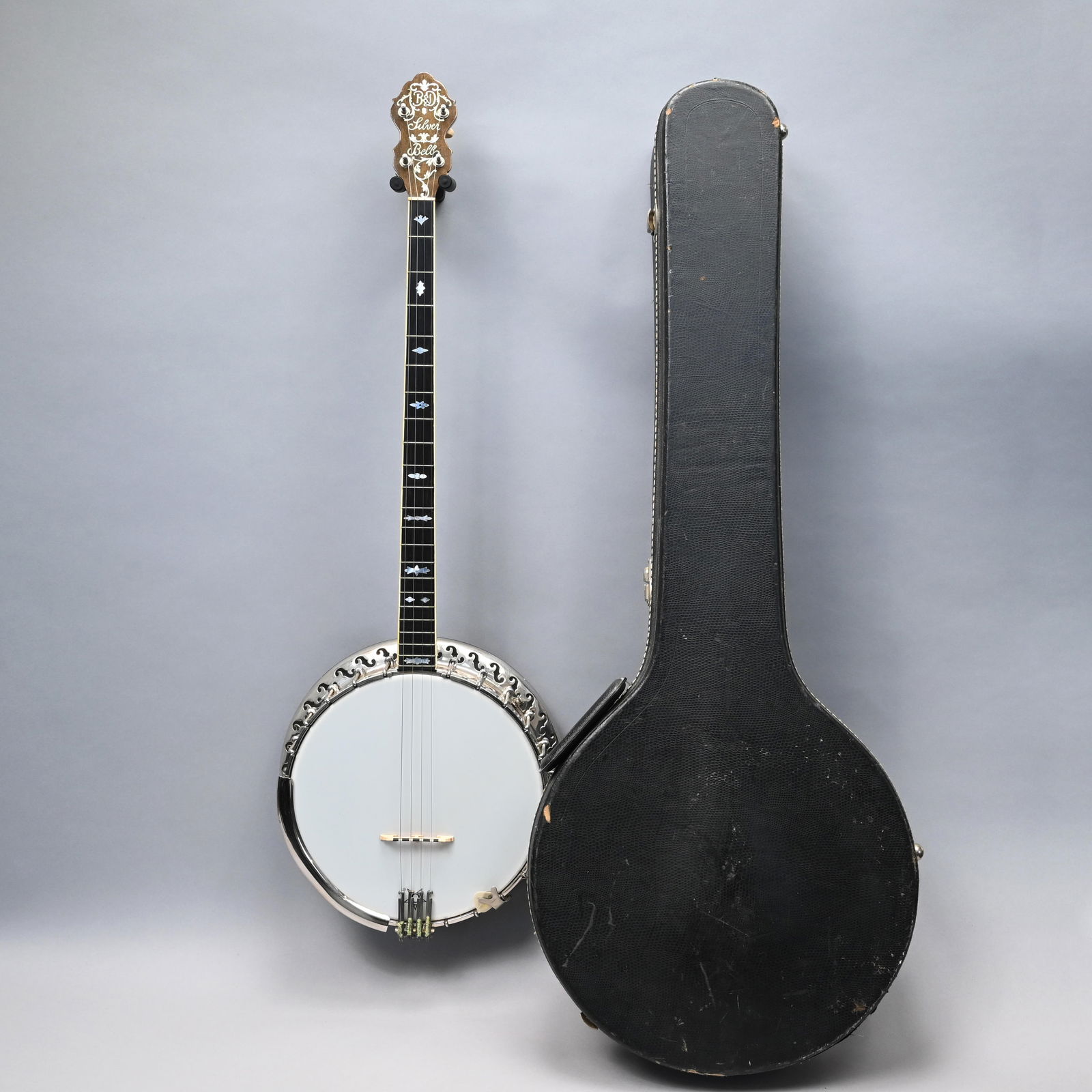 Bacon & Day Walnut 'Silver Bell' Four-String Banjo (1 of 13)
