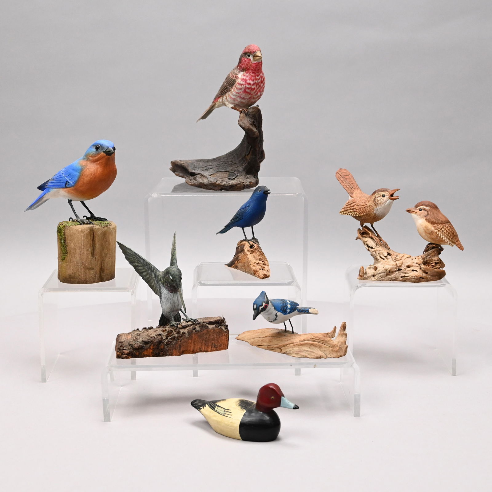 Six American Carved & Painted Wood Miniature Birds (1 of 18)