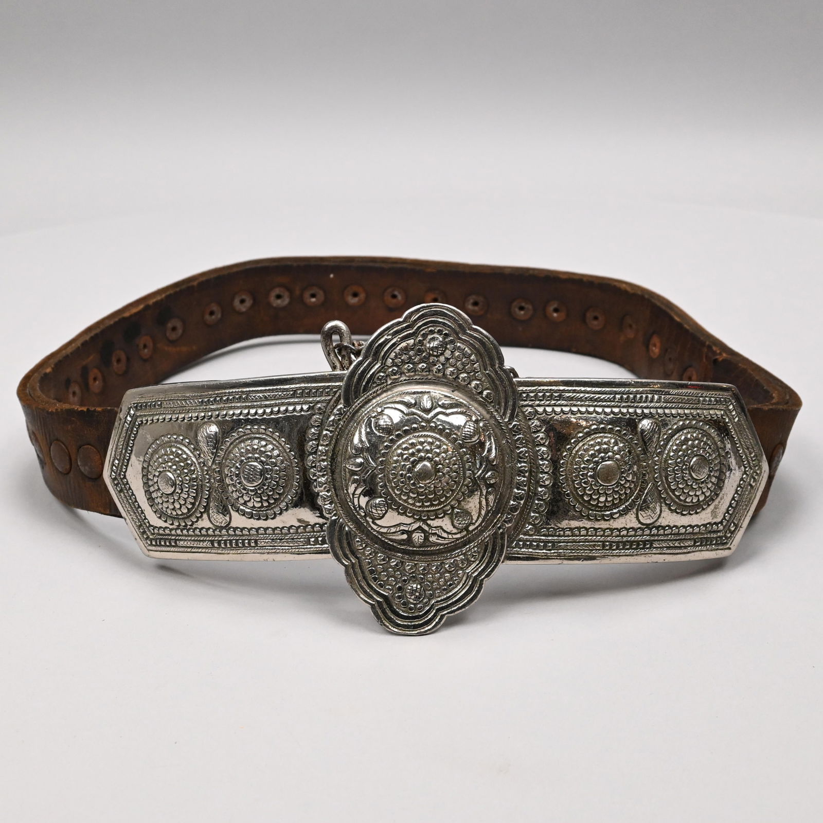 Indo-Persian Silver and Leather Belt (1 of 4)