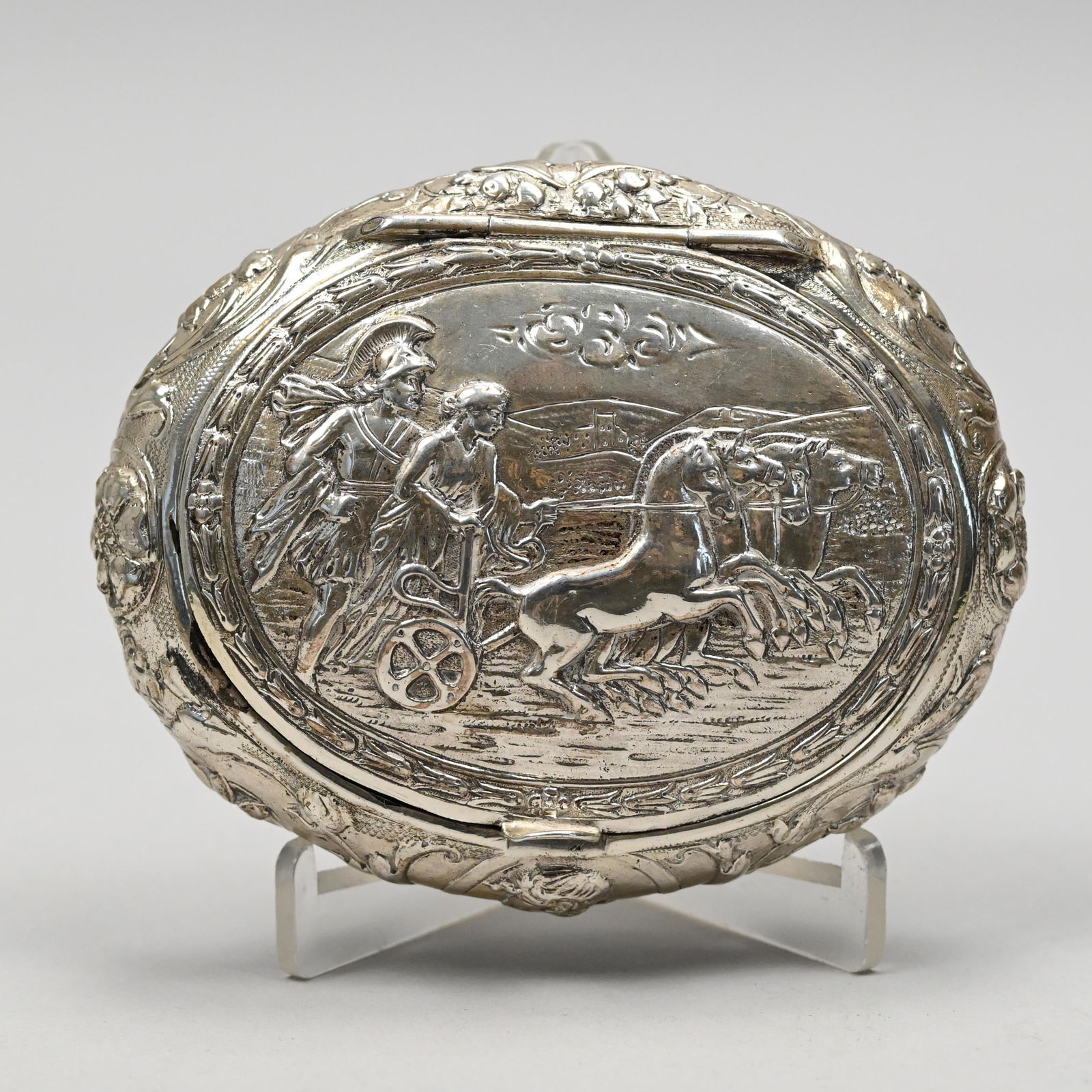 German Silver-Gilt Oval Snuff Box, Georg Roth & Co (1 of 6)