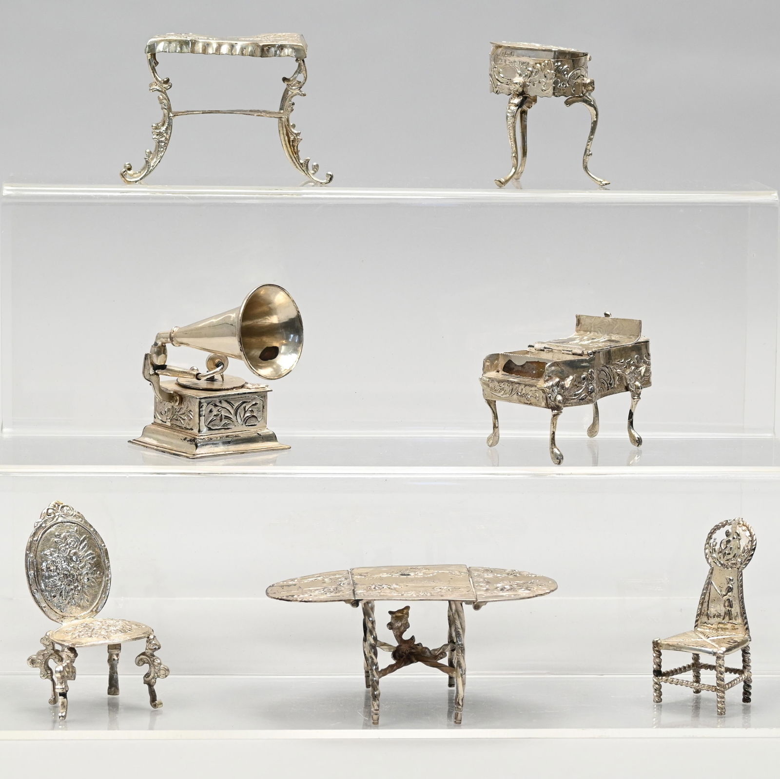 Seven Silver &Silverplate MiniatureObjets de Vertu (1 of 17)