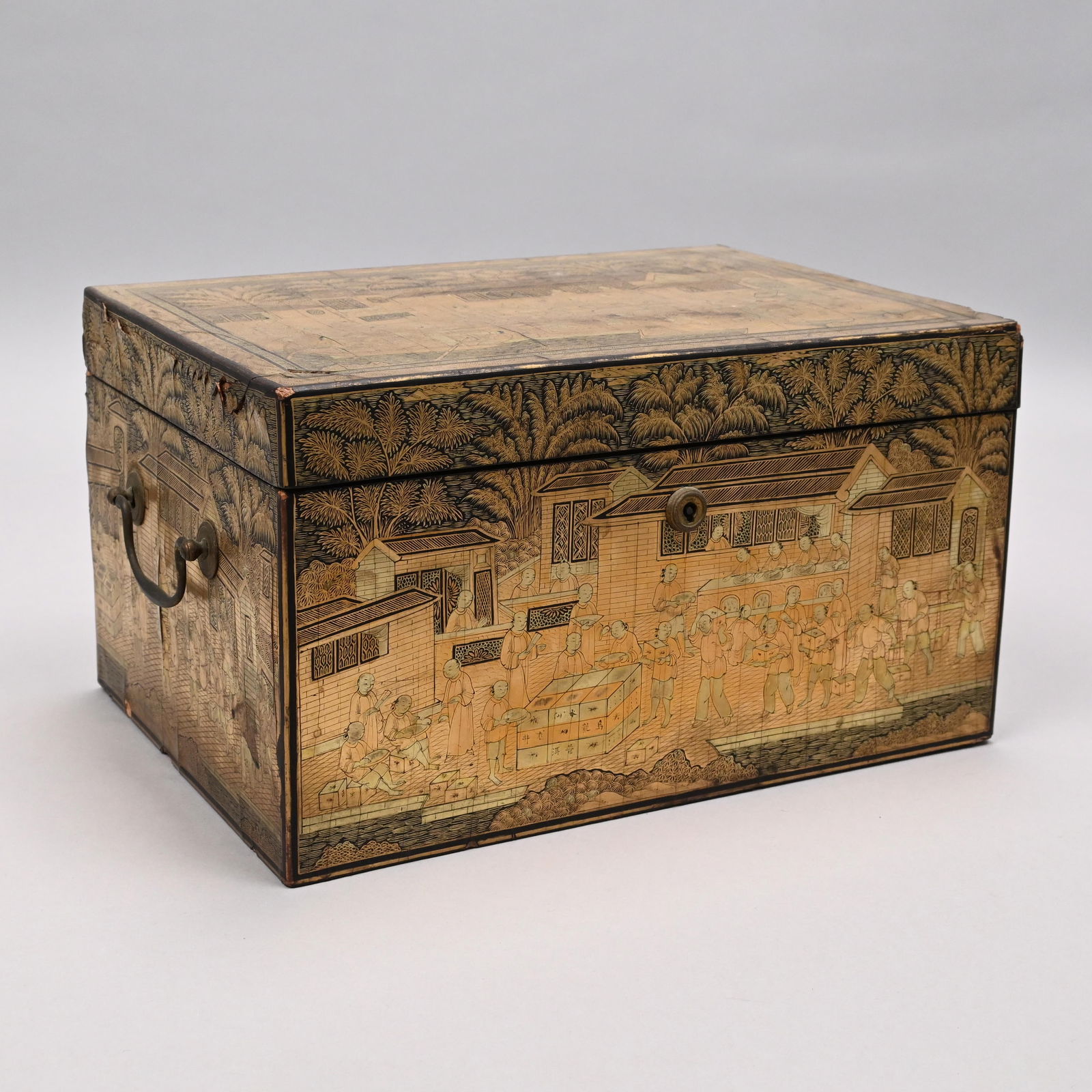 China Trade Gilt-Decorated Black Lacquer Tea Caddy (1 of 8)