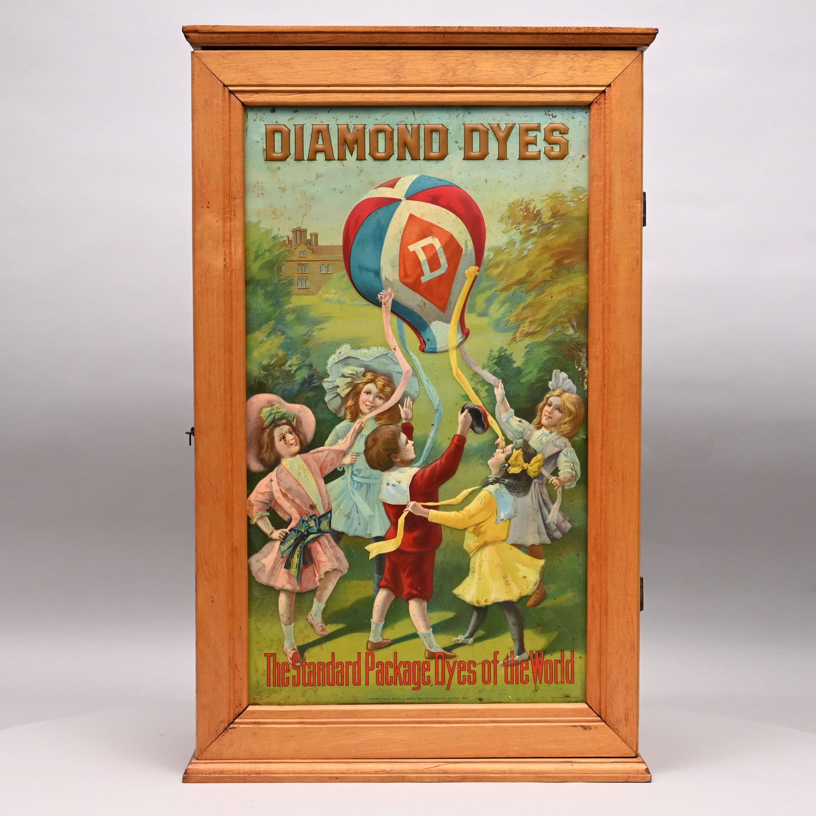 "Diamond Dyes" Maple & Tin Lithographed Cabinet (1 of 12)