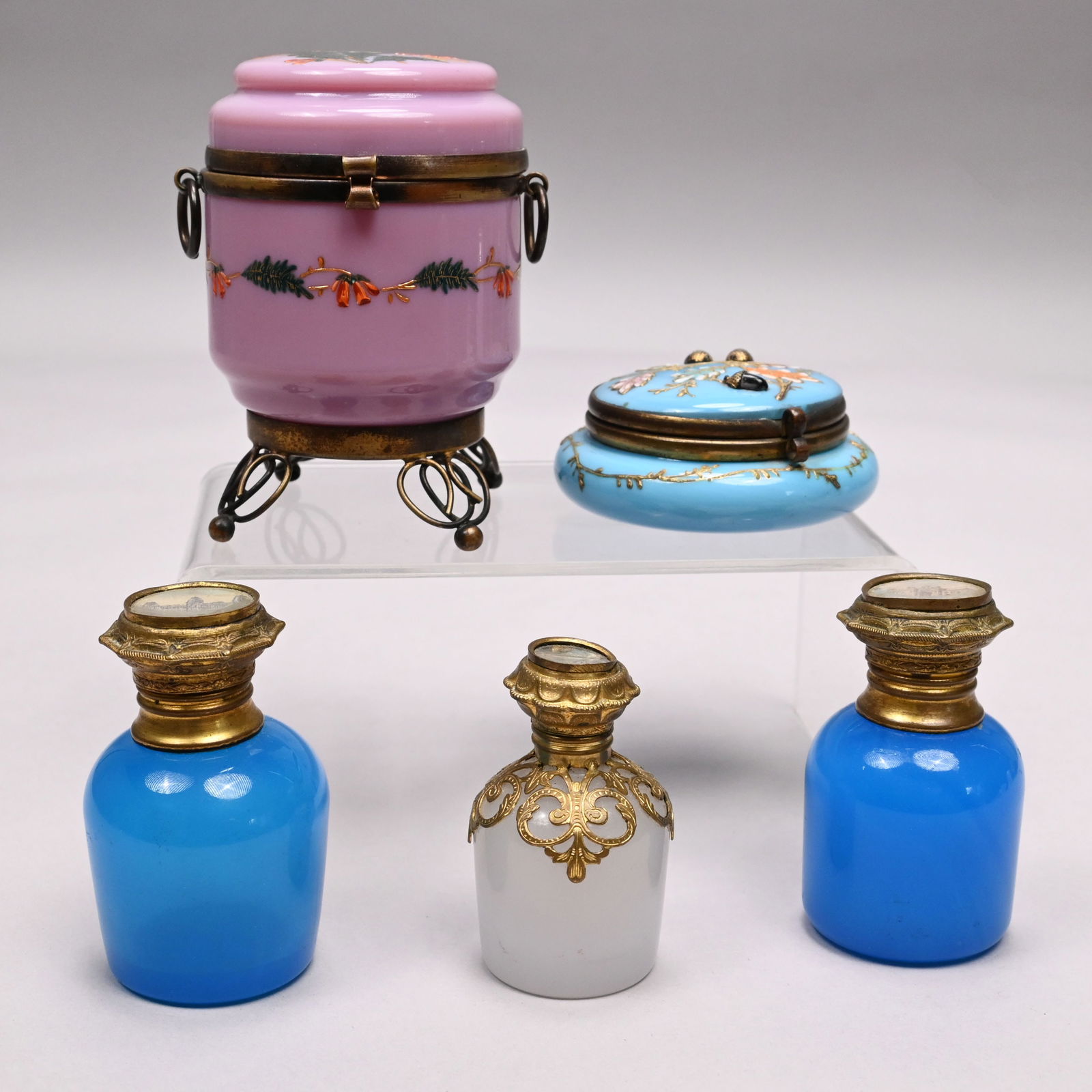 Five French Opaline Glass Dressing Table Articles (1 of 17)
