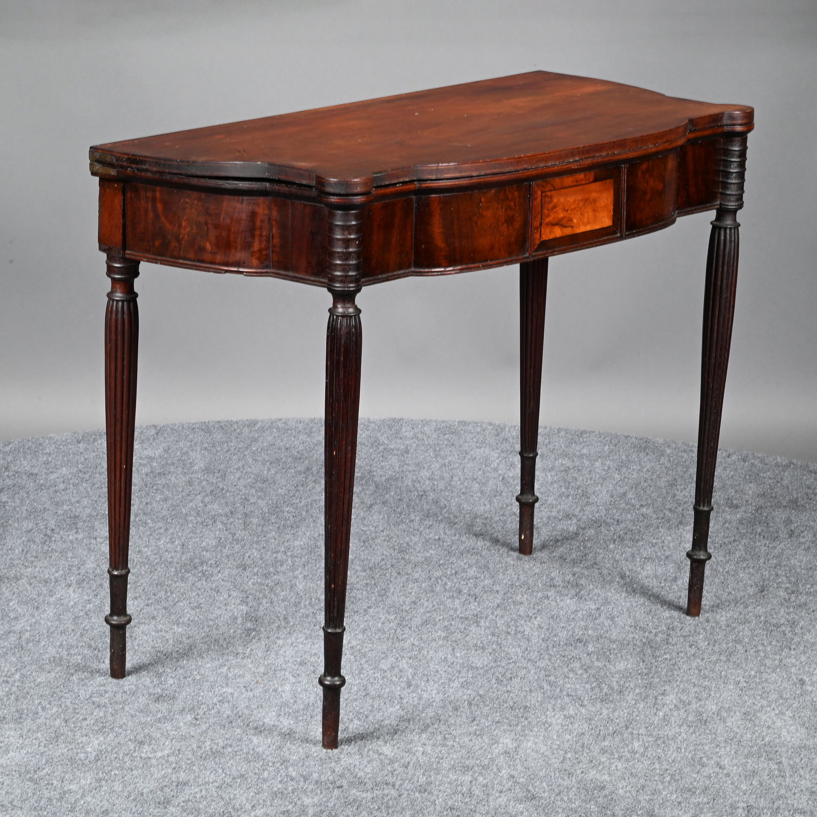 New HampshireSheraton Mahogany Fold-Top Card Table (1 of 11)