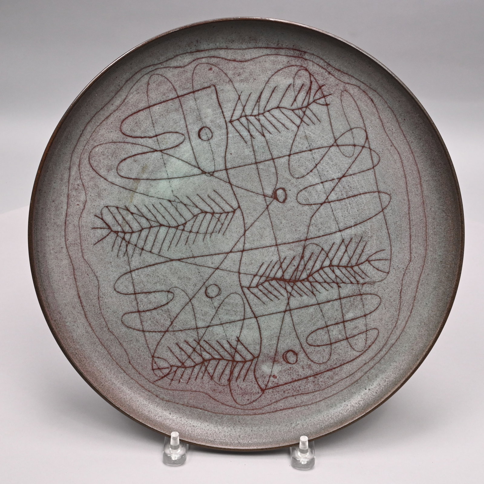 Edwin O. & Mary G. Scheier-Earthware Charger, 1940 (1 of 3)