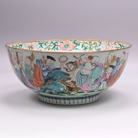 Chinese Porcelain Famille Rose Luohan Bowl