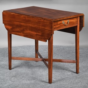 Federal Mahogany Pembroke Table