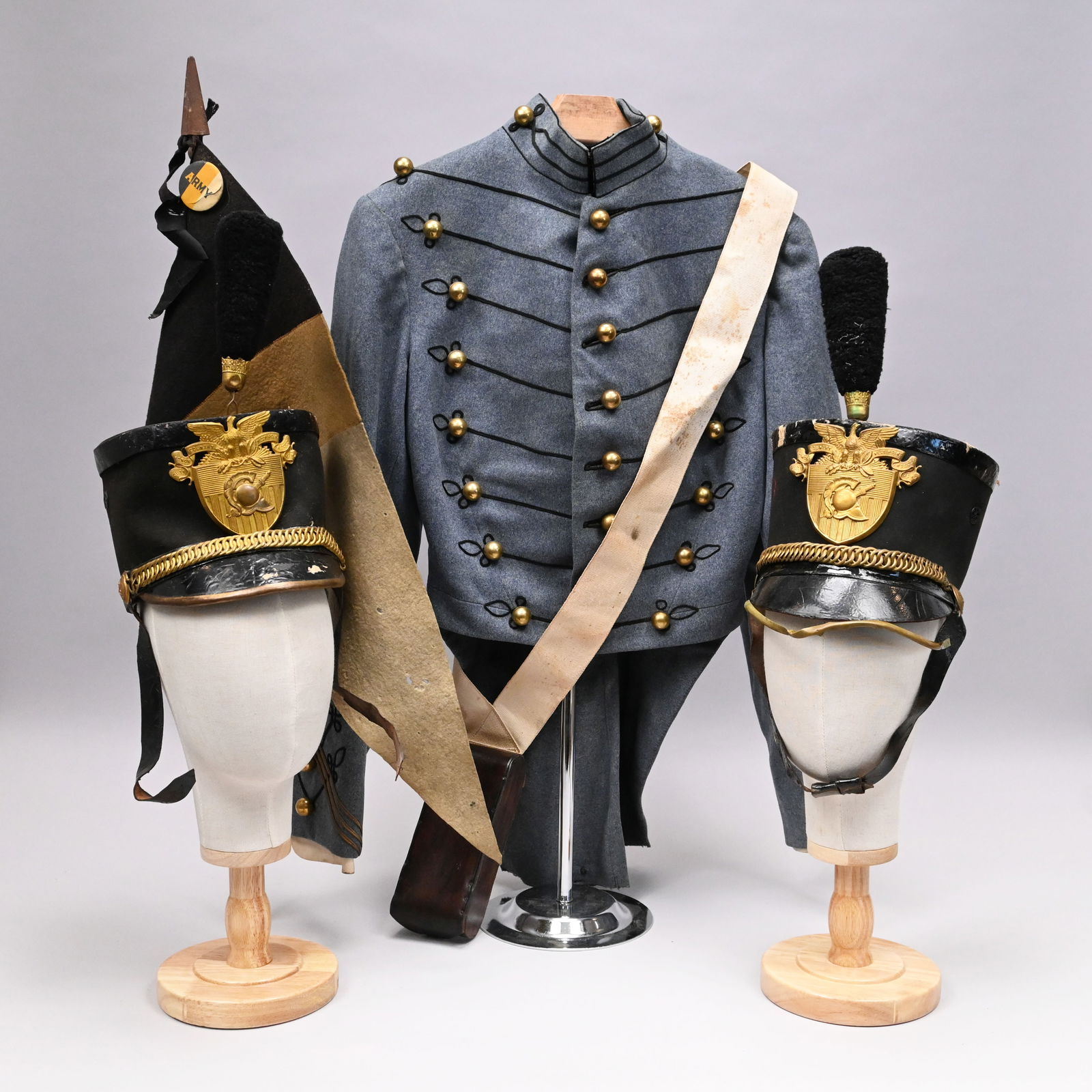 West Point Wool Coatee, Two Shakos & Accessories (1 of 19)