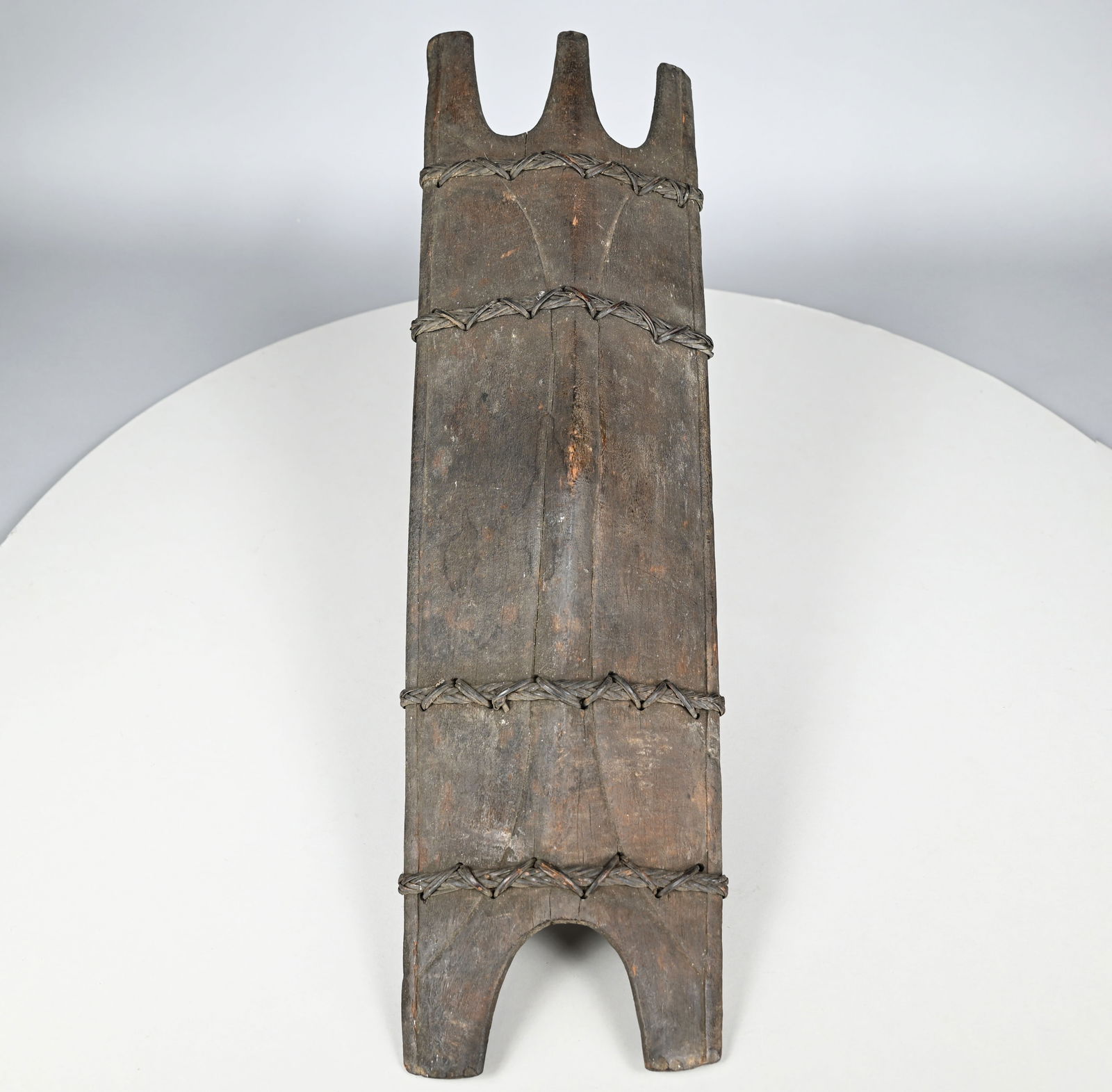 Philippino Ifugao Wood Headhunters Shield (1 of 9)