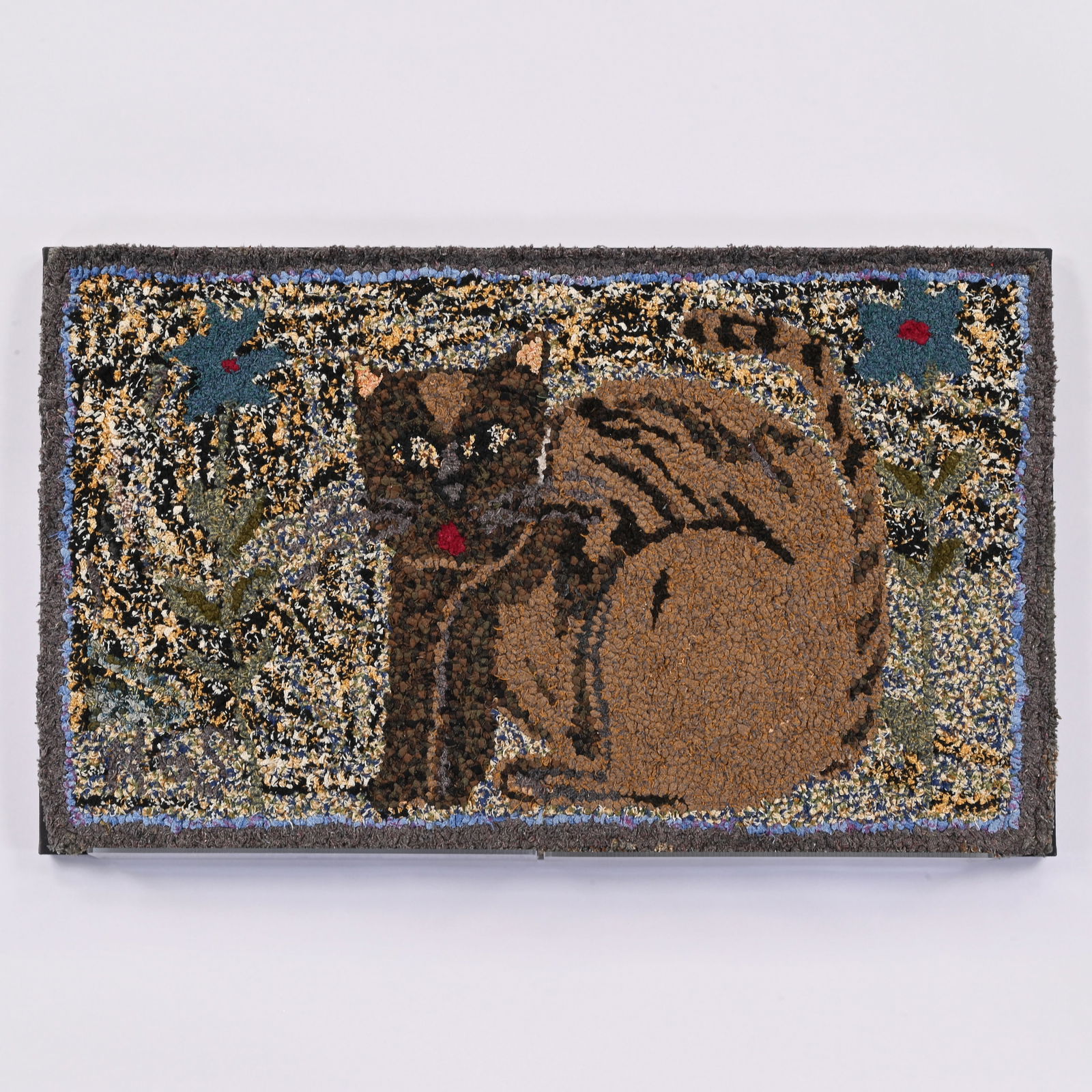 American Folk Art Hooked Wool Rug Depicting a Cat (1 of 2)