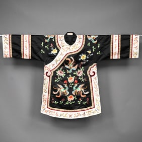 Chinese Silk Embroiderd Robe,Magnolia Co.,Shanghai