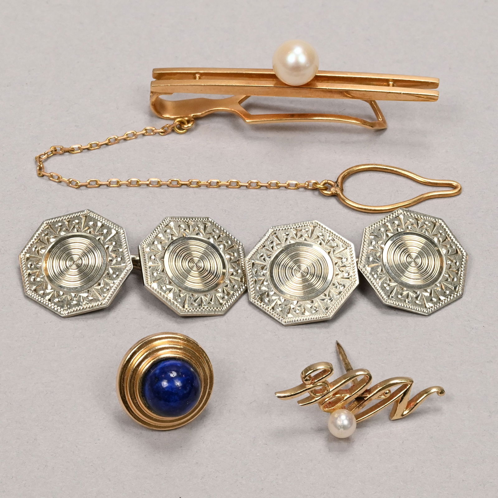 Group of Gentlemen's Gold Accessories (1 of 12)