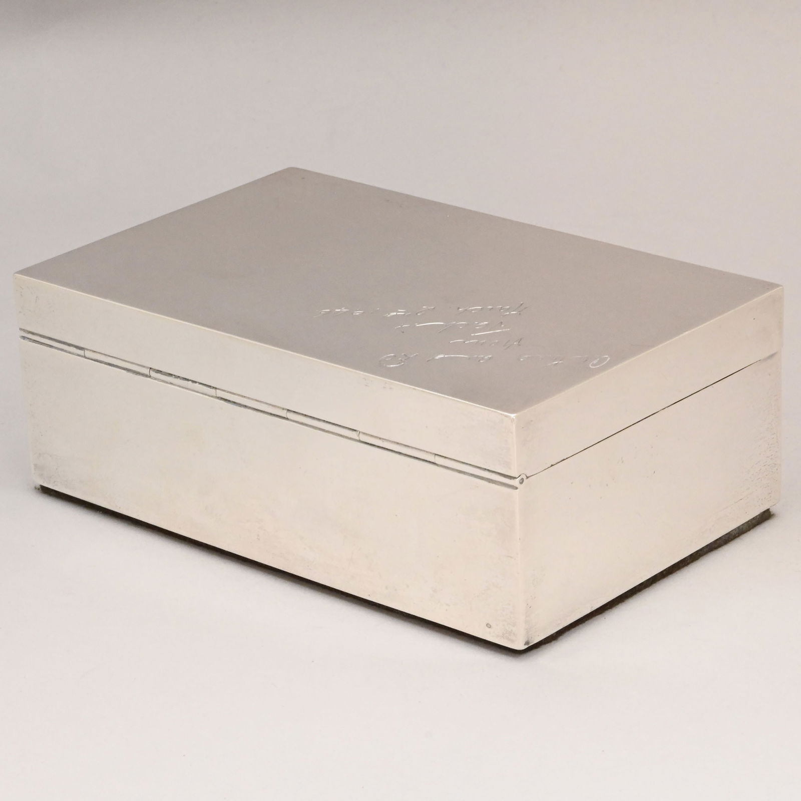 Two English Silver Cigarette Boxes, London - 5