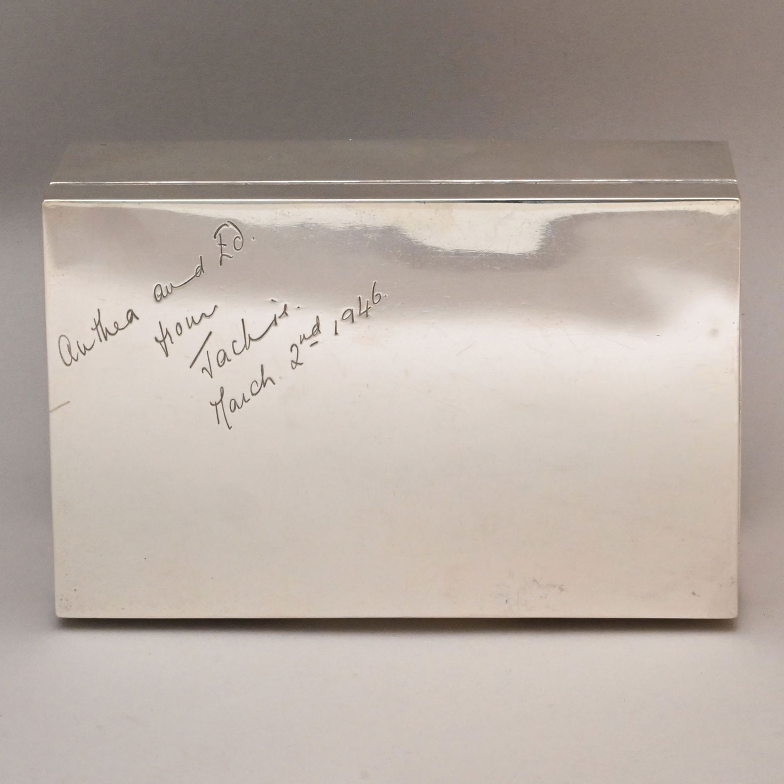 Two English Silver Cigarette Boxes, London - 6