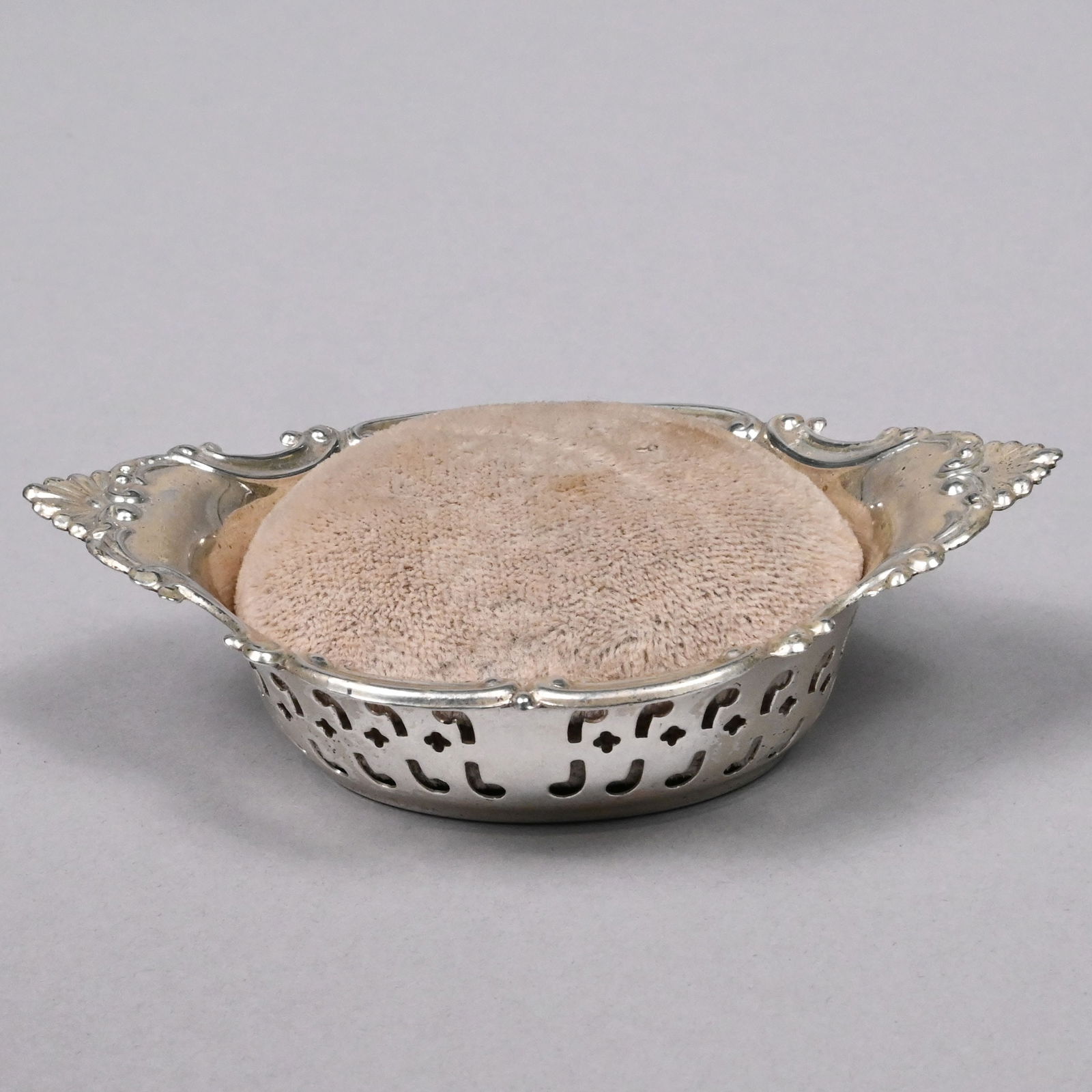 American Silver Dressing Table Set & Other Pieces - 11