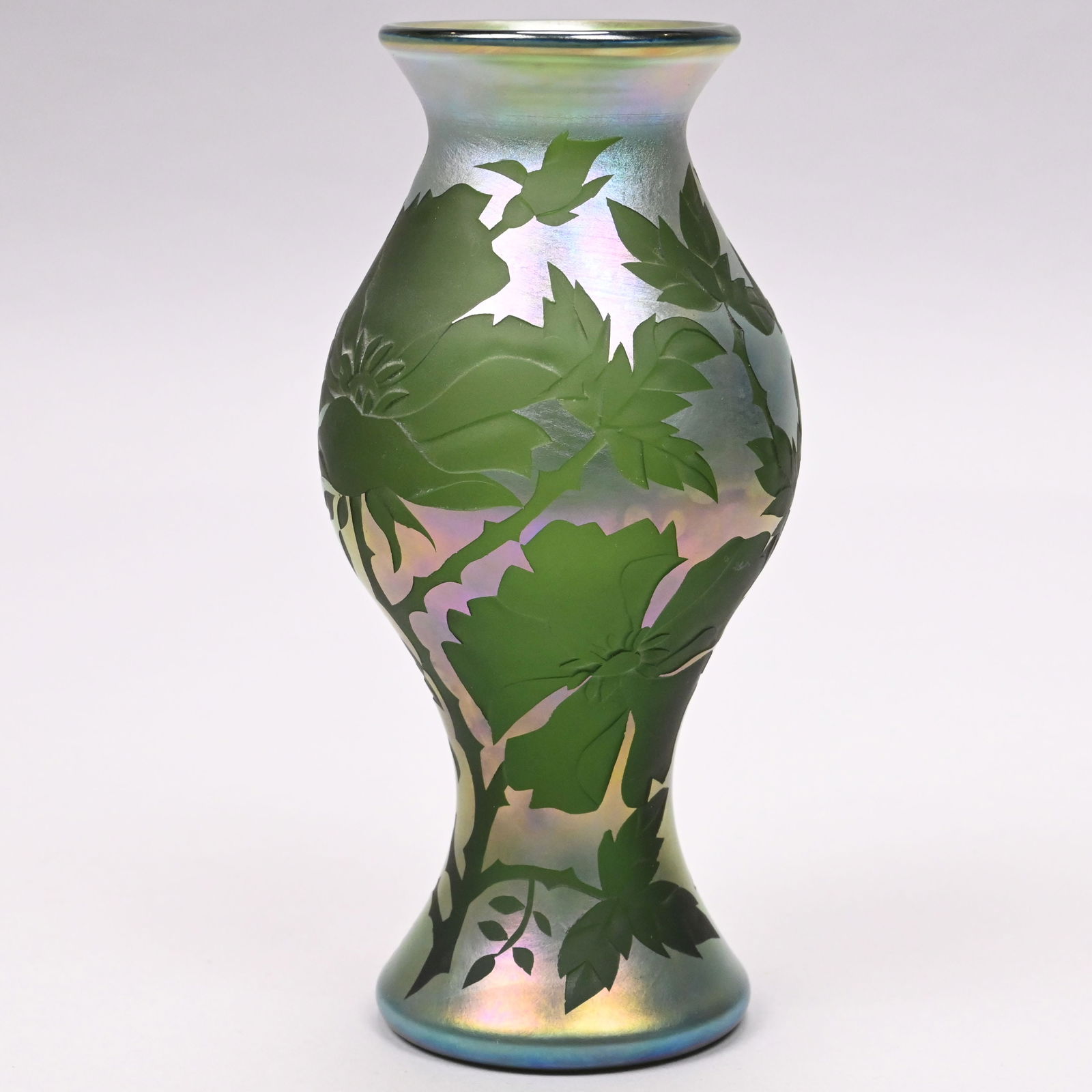 Lundberg Studios Cameo Glass Vase, Marialyce Hawke (1 of 6)