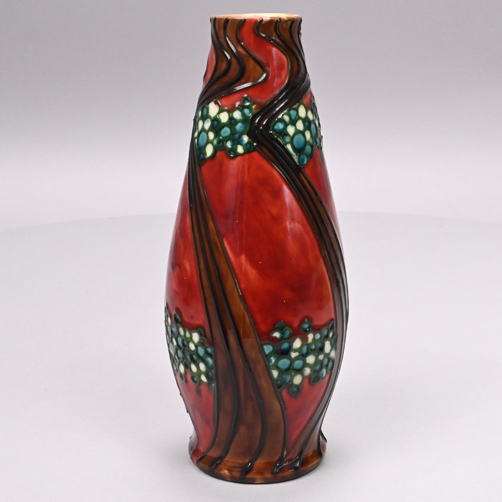 Three Mintons Ltd. "Secessionist" Wares - 10