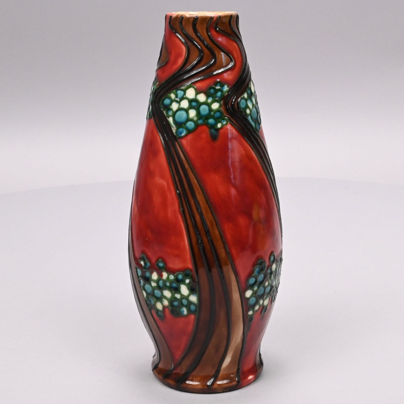 Three Mintons Ltd. "Secessionist" Wares - 7