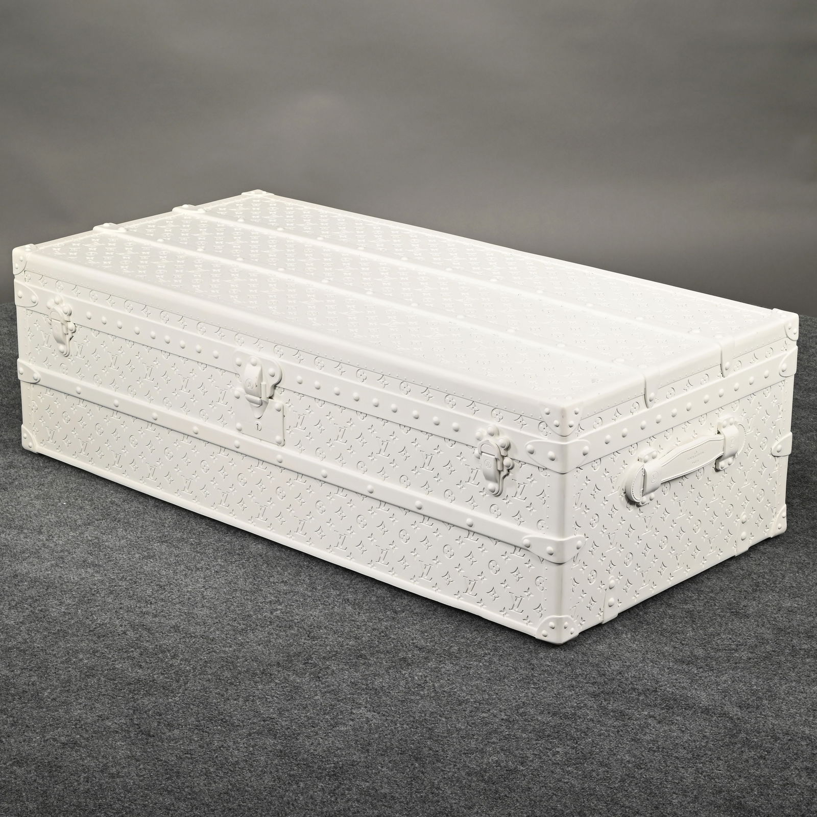 Two Louis Vuitton Store Display Steamer Trunks - 13