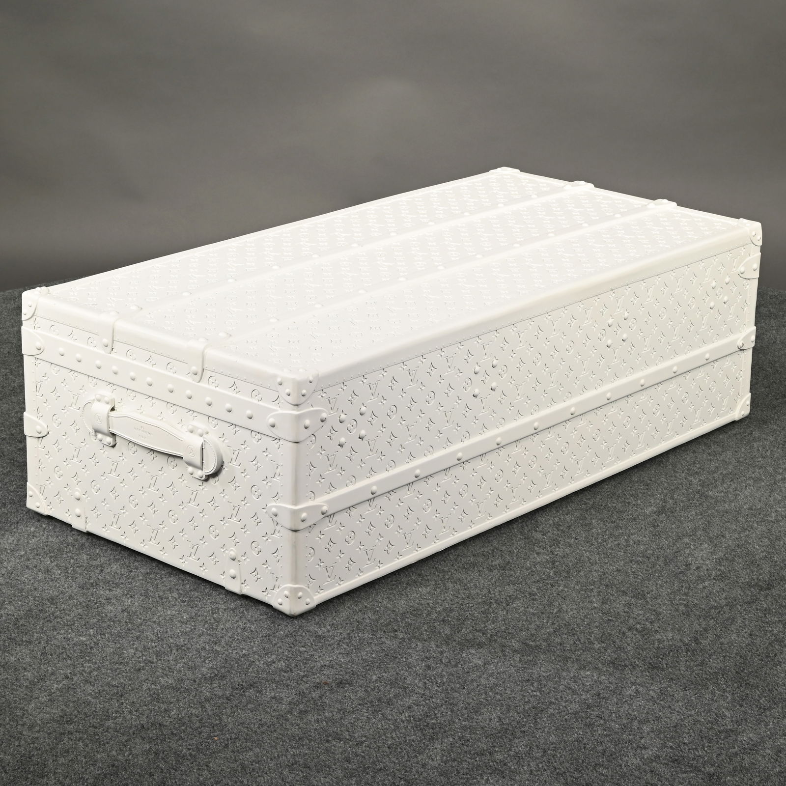 Two Louis Vuitton Store Display Steamer Trunks - 15