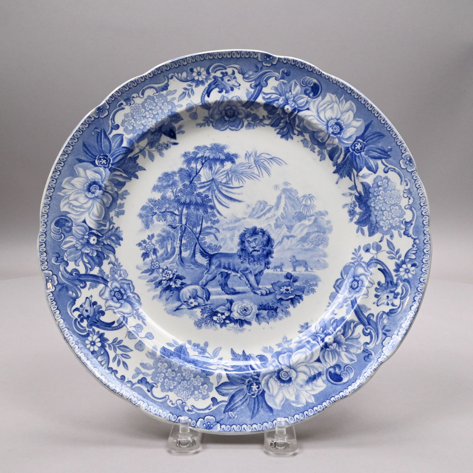 Five Spode 'Aesop's Fables' Dinner Wares - 8
