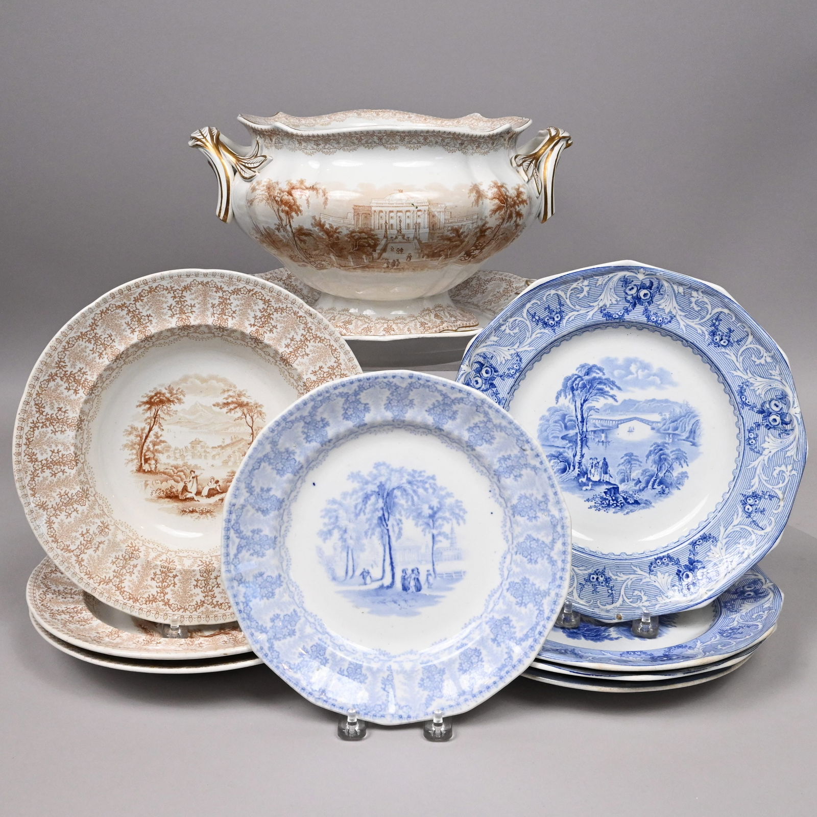 'American Cities & Scenery' Wares & 4 Lake Plates (1 of 14)