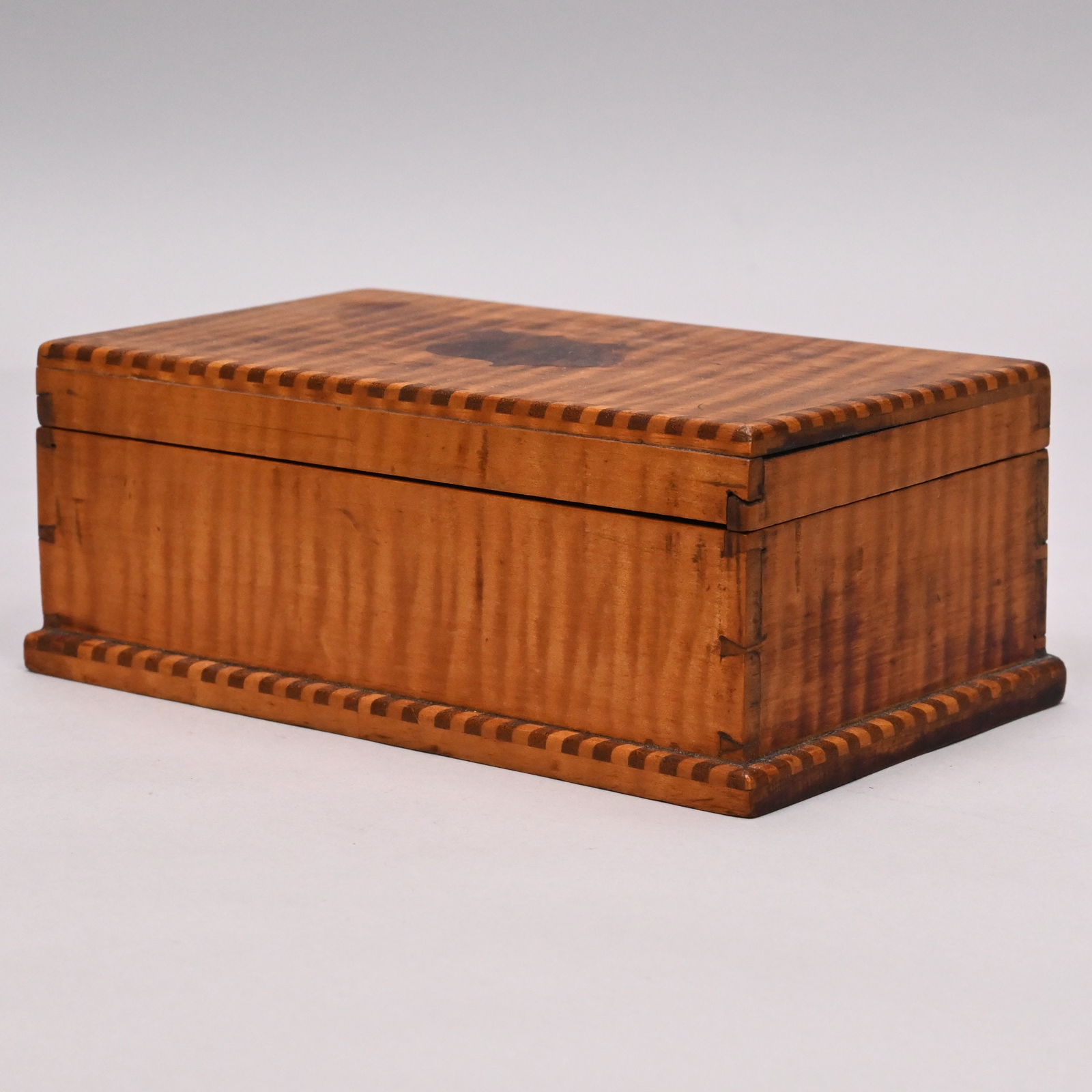 Two New England Maple Document Boxes, 19th Century - 10